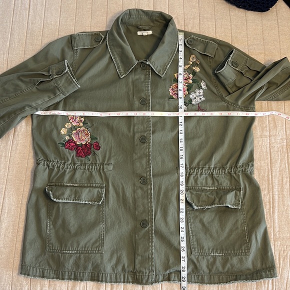 Maurice’s Military Style Jacket Embroidery Distressed Toggle Waist Sz 2 - Picture 6 of 10